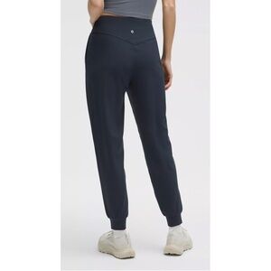 Lululemon Align HR Women’s Jogger Size 8 Activewear Workout